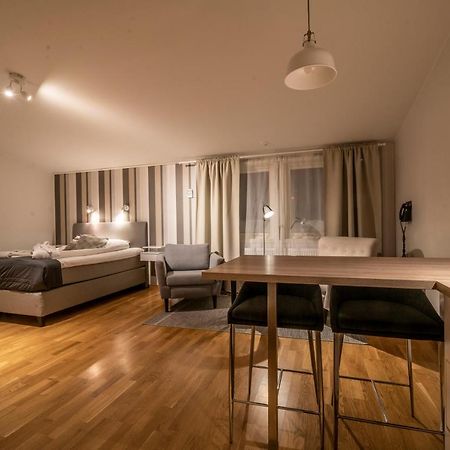 ארייפלוג Simloc Hotel Drottninggatan מראה חיצוני תמונה