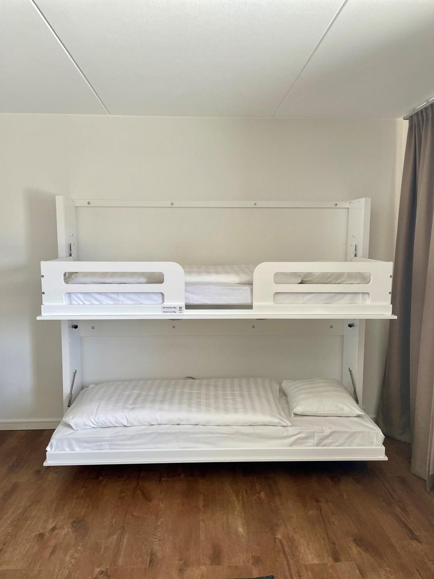ארייפלוג Simloc Hotel Drottninggatan מראה חיצוני תמונה