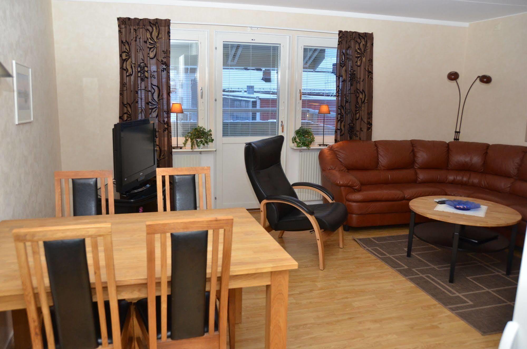 ארייפלוג Simloc Hotel Drottninggatan מראה חיצוני תמונה